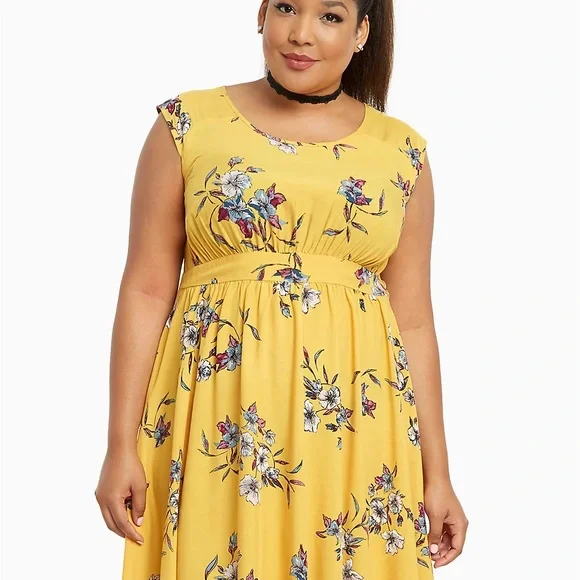 torrid yellow dress Plus Size - Tiered Midi - Lemon Print a flattering shirred bodice Dress Casual Maxi By Torrid